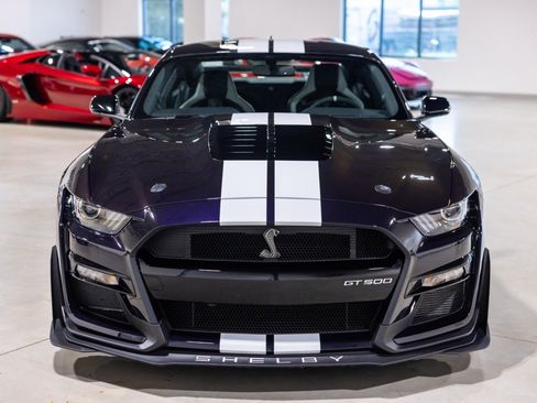 Used 2022 Ford Mustang Shelby GT500 w/ Carbon Fiber Track Pack RWD image 11
