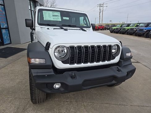 New 2026 Jeep Wrangler Unlimited Sport AWD/4WD image 15