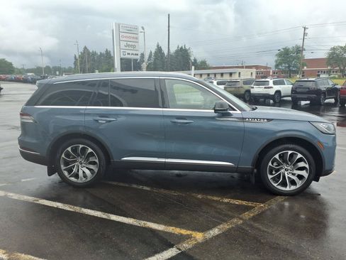 Used 2026 Lincoln Aviator Reserve w/ Luxury Package AWD/4WD image 6