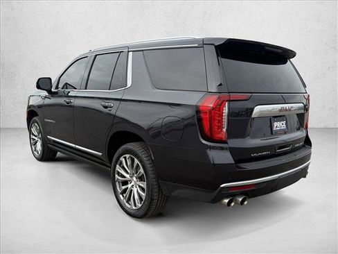 Used 2023 GMC Yukon Denali w/ Denali Reserve Package image 8