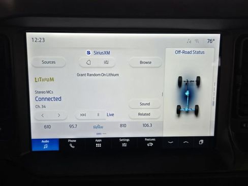 New 2025 Ford Bronco 4-Door image 13