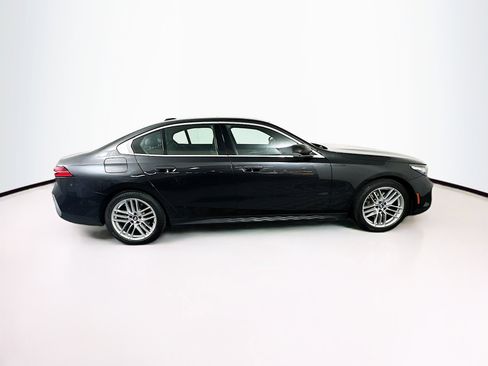 Used 2024 BMW 530i image 10