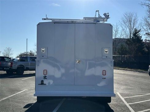 New 2025 Ford E-350 and Econoline 350 Super Duty w/ Power Equipment Group image 3