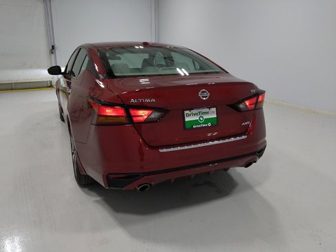 Used 2022 Nissan Altima 2.5 SV w/ SV Premium Package image 6