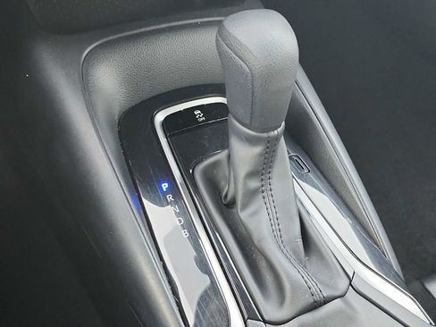Used 2024 Toyota Corolla LE image 20