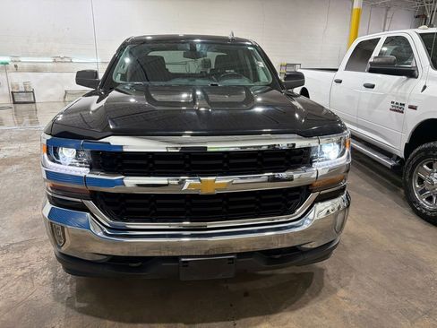 Used 2017 Chevrolet Silverado 1500 LT w/ All Star Edition AWD/4WD image 2