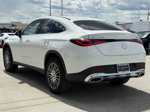 Certified 2025 Mercedes-Benz GLC 300 4MATIC image 7
