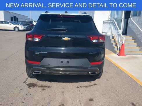 Certified 2023 Chevrolet TrailBlazer ACTIV w/ Sun and Liftgate Package AWD/4WD image 4