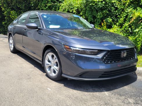 Certified 2023 Honda Accord LX image 2