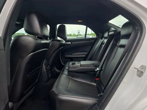 Used 2020 Chrysler 300 S w/ 300S Premium Group 2 RWD image 38