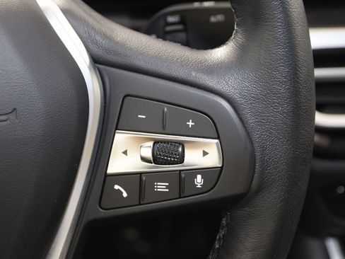 Used 2023 BMW i4 eDrive35 w/ Premium Package RWD image 40