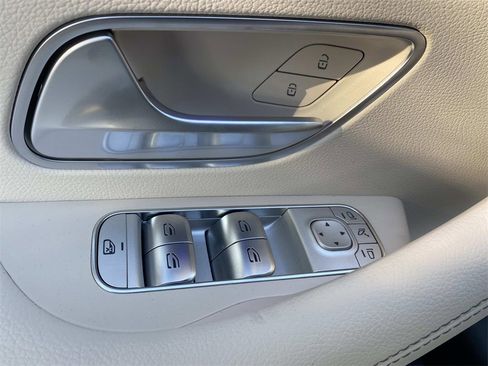 New 2026 Mercedes-Benz GLE 350 4MATIC image 11