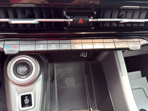 Certified 2025 Dodge Hornet GT w/ GT Plus Package AWD/4WD image 26