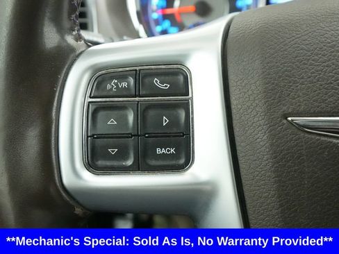 Used 2012 Chrysler Town & Country Touring-L w/ Driver Convenience Group FWD image 35