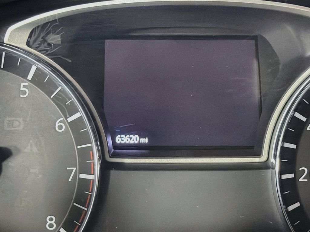 Used 2018 Nissan Pathfinder SL FWD image 14