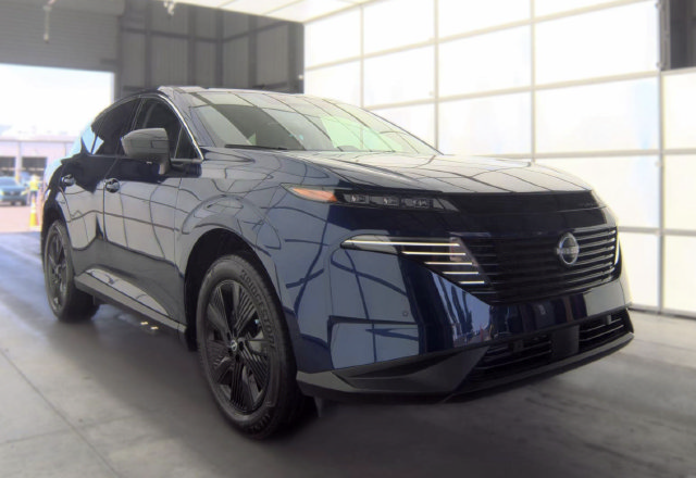 Certified 2025 Nissan Murano SV AWD/4WD image 1