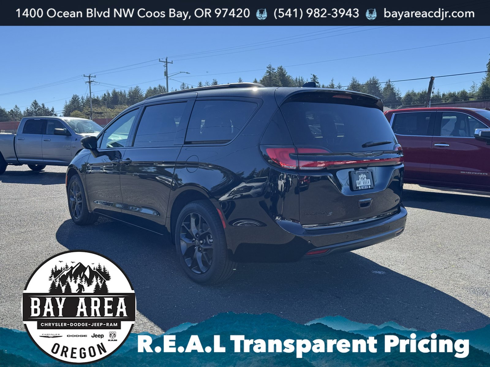 New 2026 Chrysler Pacifica Select AWD/4WD image 7