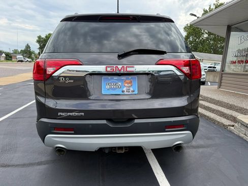 Used 2017 GMC Acadia SLT FWD image 7