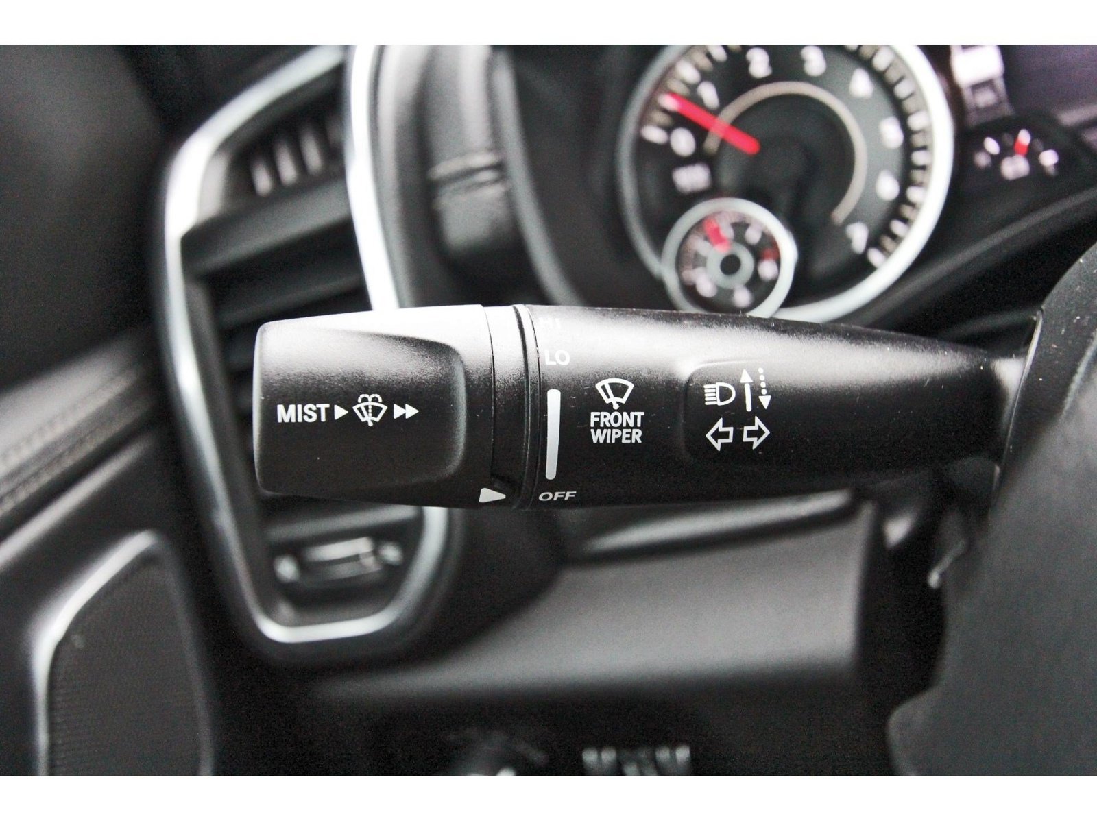 Used 2023 RAM 1500 Laramie AWD/4WD image 22