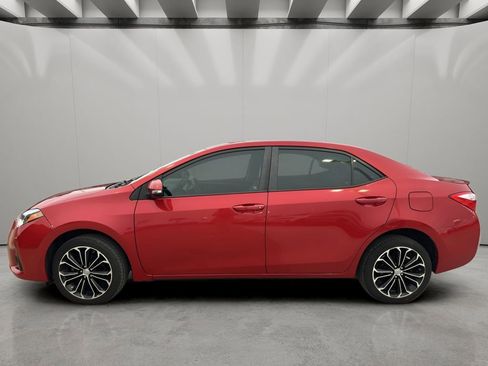 Used 2016 Toyota Corolla S image 2