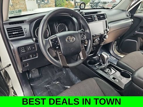 Used 2023 Toyota 4Runner TRD Off-Road AWD/4WD image 15