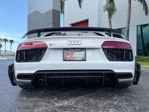 Used 2017 Audi R8 V10 plus AWD/4WD image 21