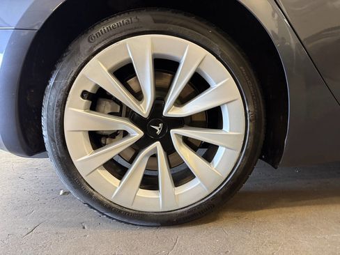 Used 2023 Tesla Model 3 Standard Range RWD image 30