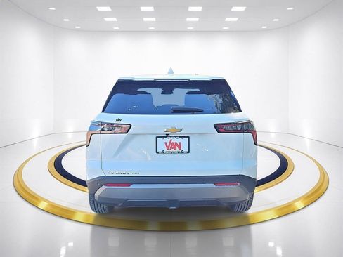 New 2026 Chevrolet Equinox LT AWD/4WD image 7