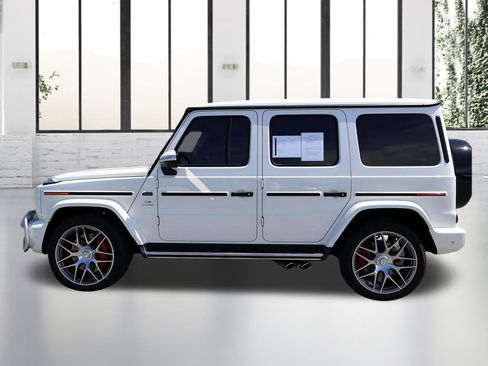 Certified 2021 Mercedes-Benz G 63 AMG 4MATIC image 2
