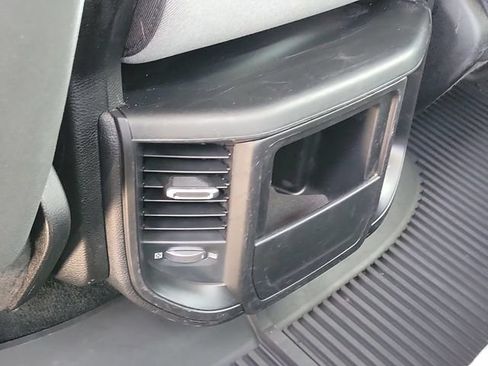 Used 2021 RAM 1500 Big Horn AWD/4WD image 25