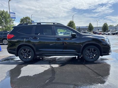 Certified 2025 Subaru Ascent Bronze Edition w/ Onyx Package image 12