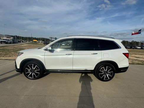 Certified 2020 Honda Pilot Touring image 5
