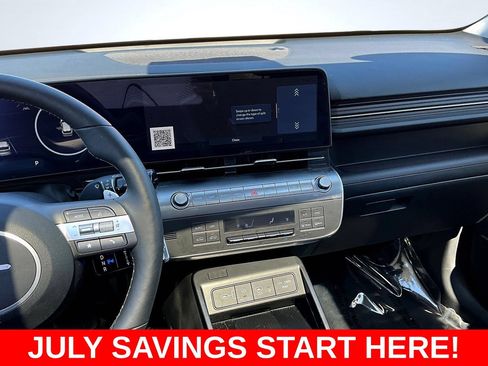 Used 2025 Hyundai Kona Limited FWD image 12