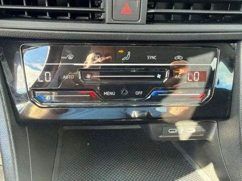 Used 2025 Volkswagen Jetta S FWD image 12