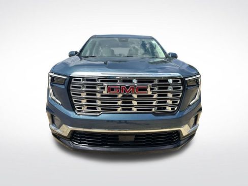 Used 2025 GMC Acadia Denali w/ LPO, All-Weather Package AWD/4WD image 2