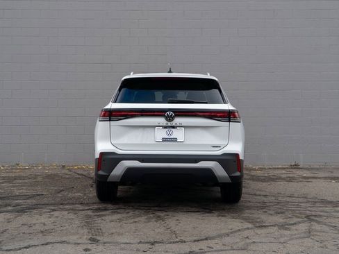 New 2026 Volkswagen Tiguan S image 5