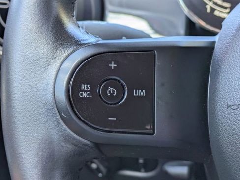 Used 2022 MINI Cooper 4-Door Hardtop w/ Storage Package FWD image 18