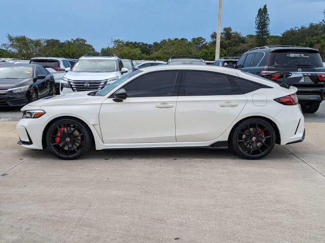 Used 2023 Honda Civic Type R image 8