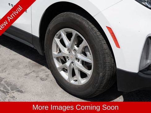 Used 2024 Chevrolet Equinox LT FWD image 9
