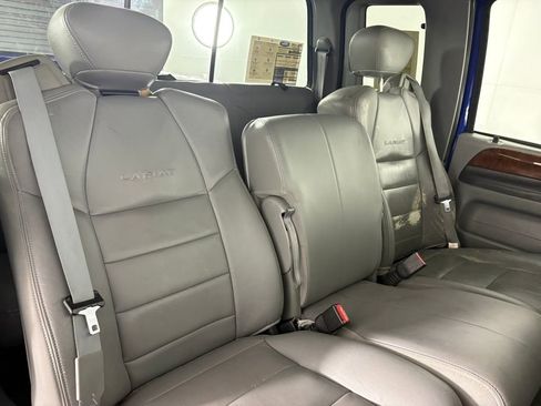 Used 2003 Ford F350 Lariat image 33