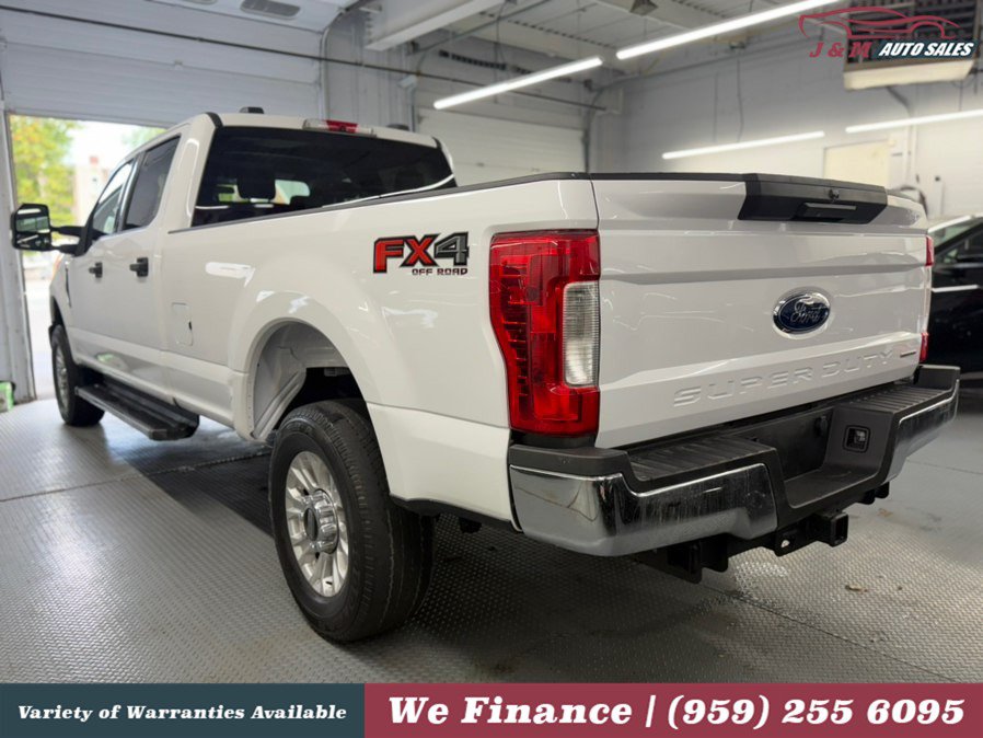 Used 2022 Ford F350 XLT w/ XLT Value Package AWD/4WD image 10