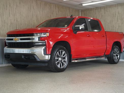 Used 2020 Chevrolet Silverado 1500 LT w/ All-Star Edition image 4