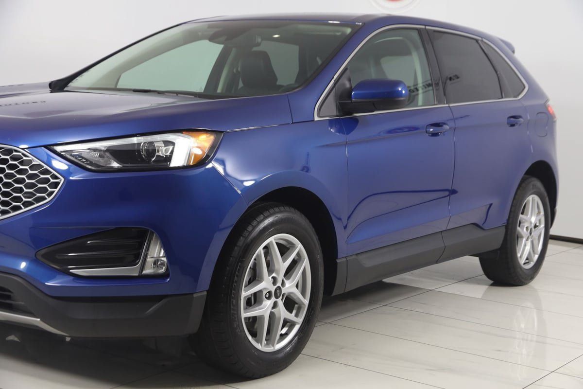Used 2023 Ford Edge SEL w/ Convenience Package AWD/4WD image 44