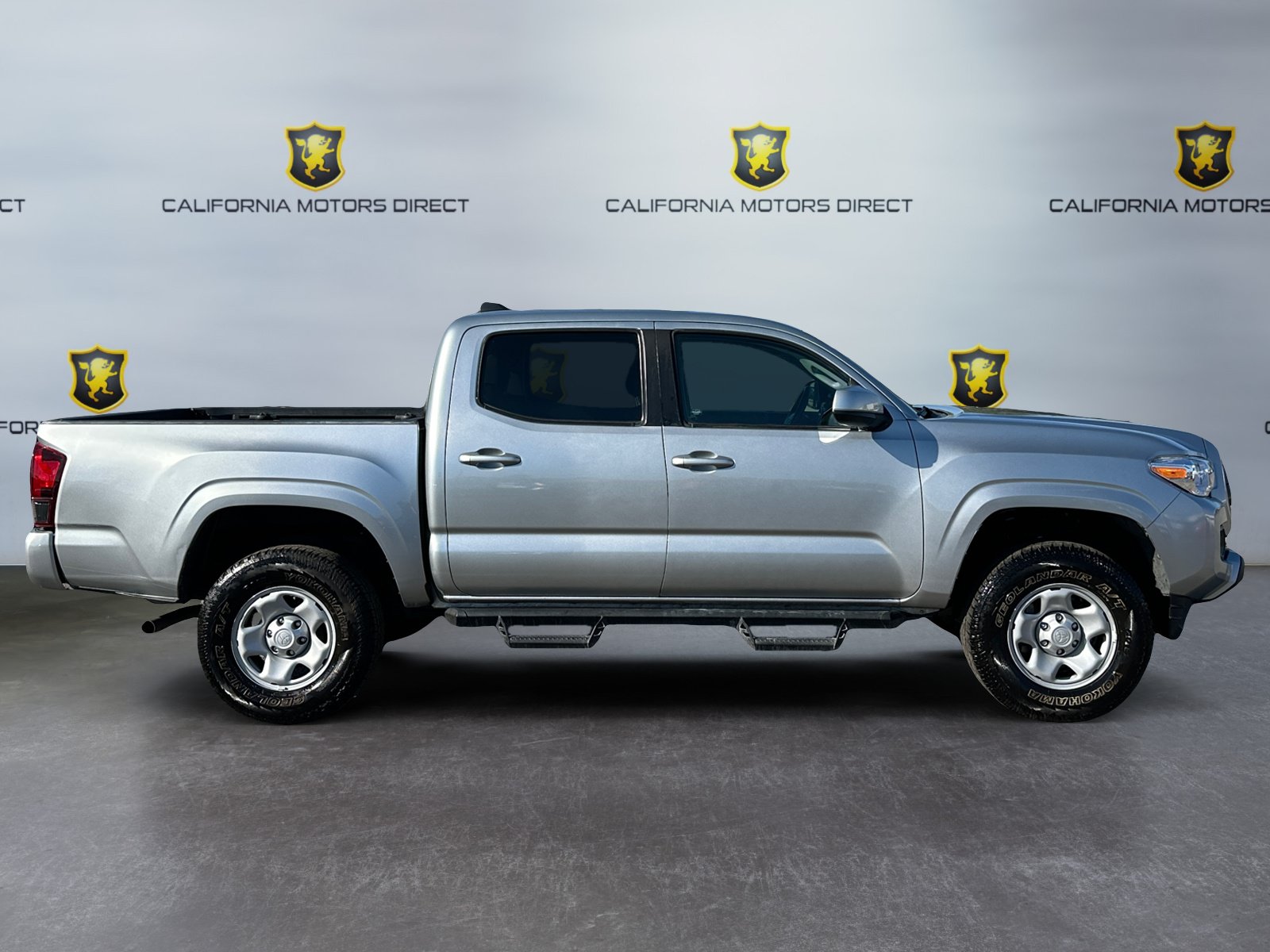 Used 2023 Toyota Tacoma SR w/ SR Convenience Package RWD image 6