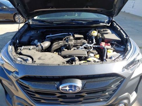 Used 2025 Subaru Outback Onyx Edition AWD/4WD image 36