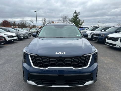 New 2026 Kia Sorento S image 2