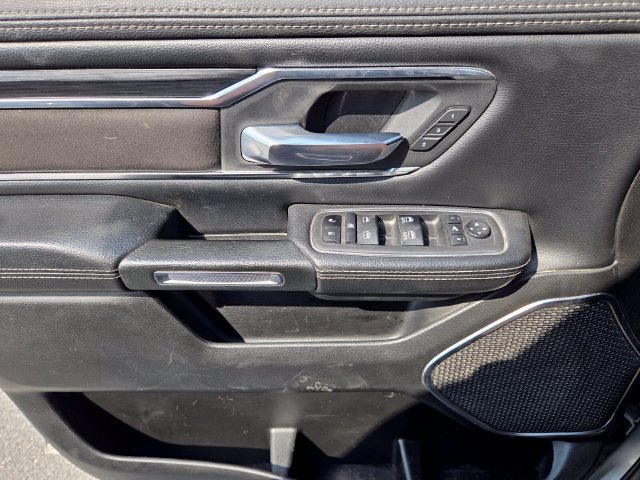 Used 2024 RAM 1500 Laramie AWD/4WD image 25