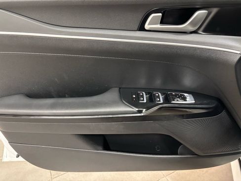 Used 2023 Kia K5 GT-Line w/ GT-Line Premium Package image 16