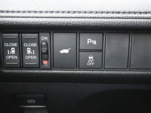 Used 2026 Honda Odyssey Touring image 29