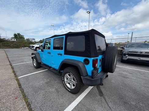 Used 2017 Jeep Wrangler Unlimited Sport w/ Quick Order Package 24S AWD/4WD image 5